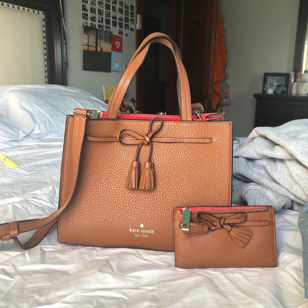 Kate Spade purse with matching wallet